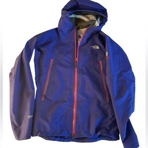 Barely worn Northface Goretex Shell - Summit Series